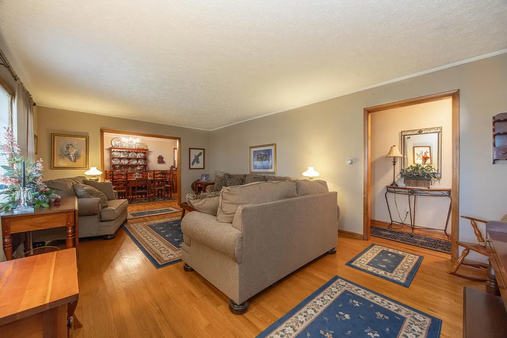 308 Kennedy Heights Carlisle KY 40311