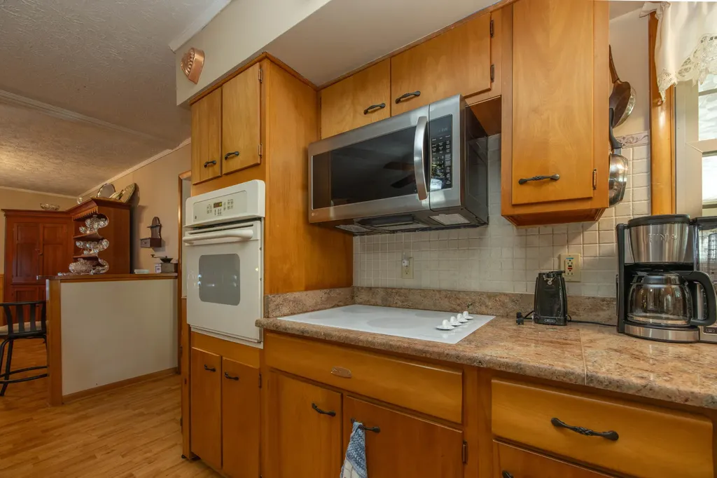 308 Kennedy Heights Carlisle KY 40311