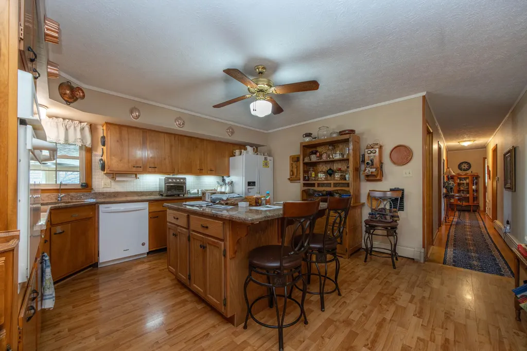 308 Kennedy Heights Carlisle KY 40311
