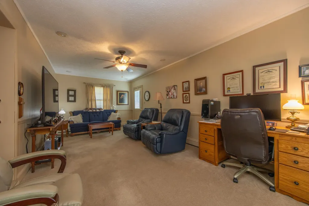 308 Kennedy Heights Carlisle KY 40311