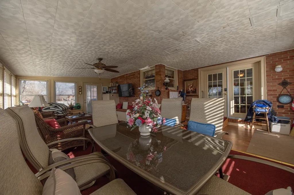 308 Kennedy Heights Carlisle KY 40311