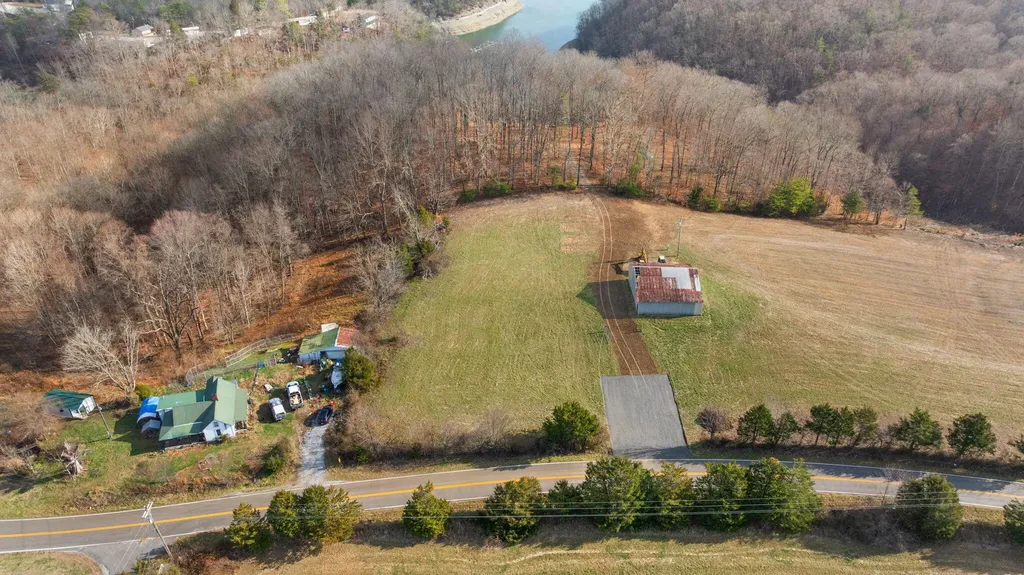 Tract 2 Highway 196 Nancy KY 42544