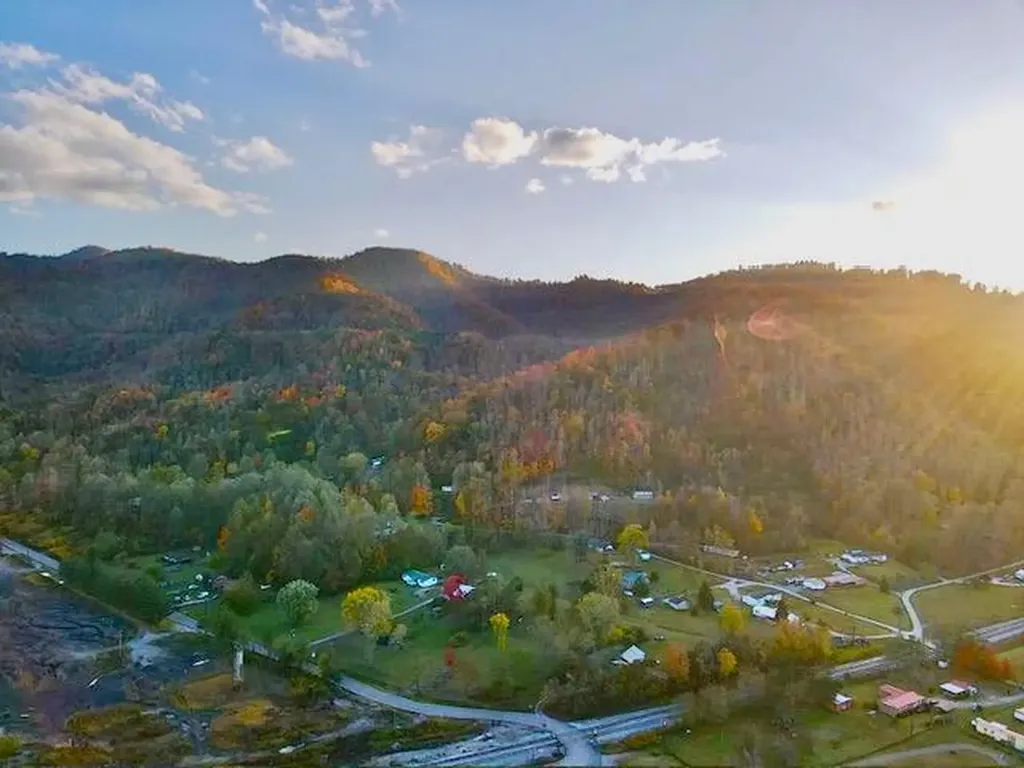 9999 Highway 3451 Harlan KY 40831