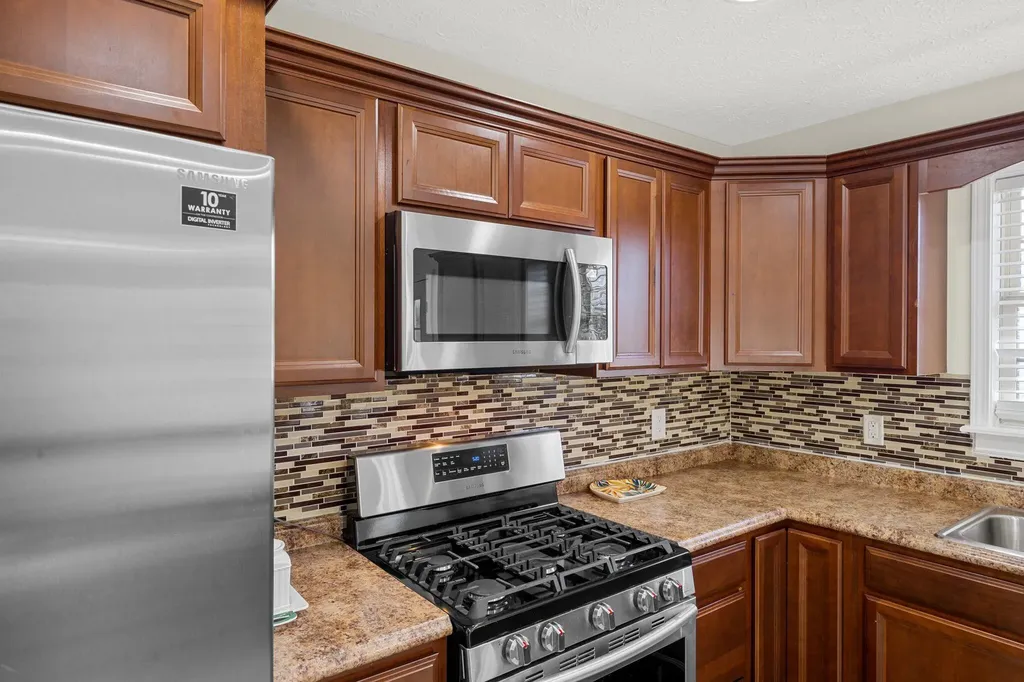 175 General Cleburne Drive Richmond KY 40475