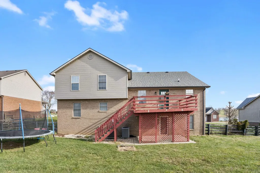 175 General Cleburne Drive Richmond KY 40475