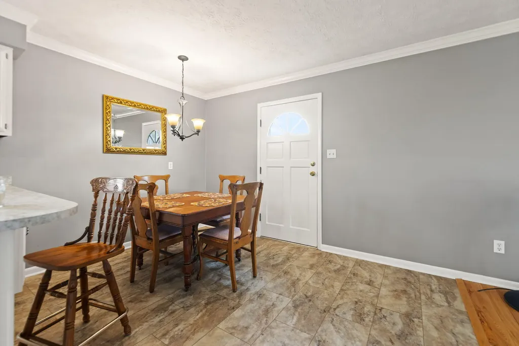 2289 Catalpa Loop Road Richmond KY 40475