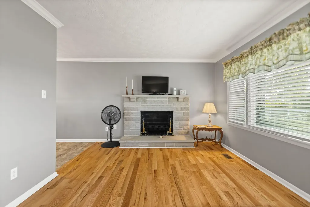 2289 Catalpa Loop Road Richmond KY 40475