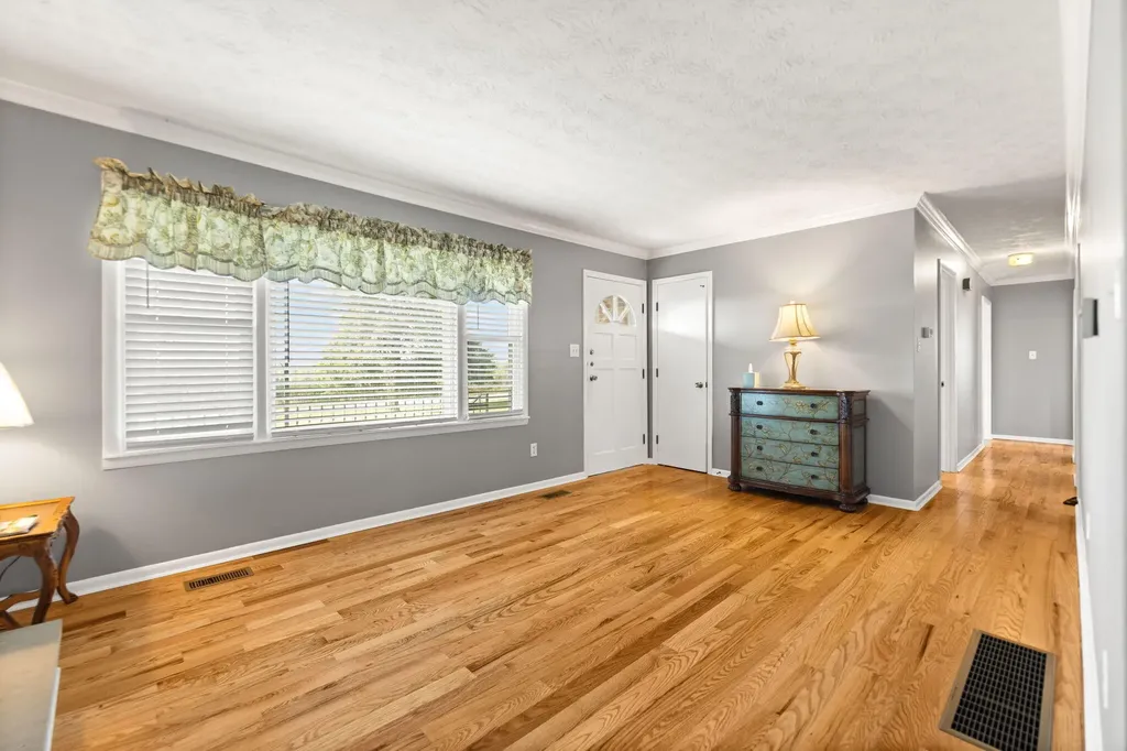2289 Catalpa Loop Road Richmond KY 40475
