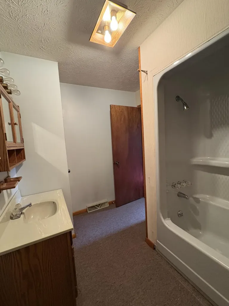 9063 N Us-421 Highway Manchester KY 40962