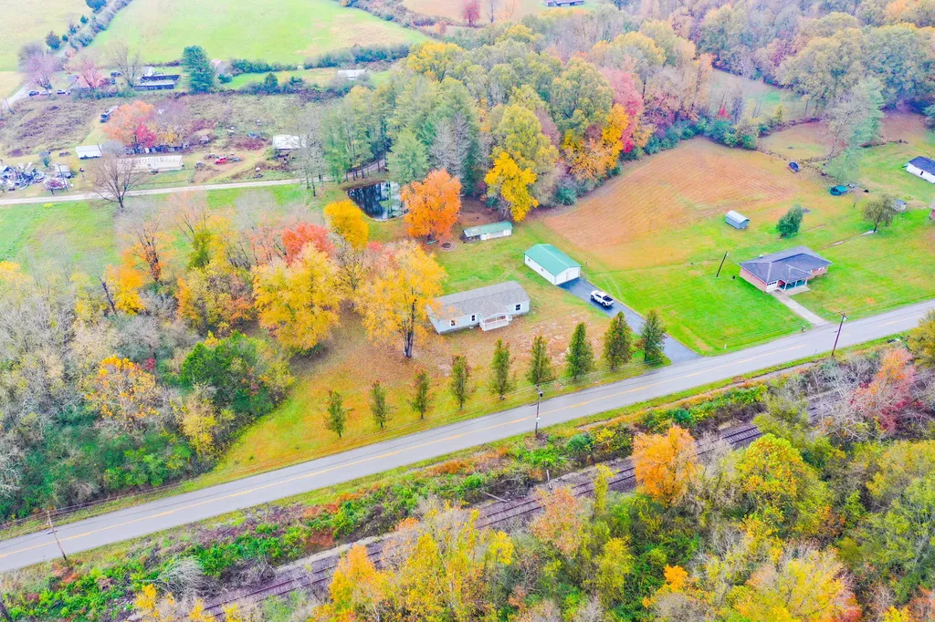 4609 State Highway 1804 Williamsburg KY 40769