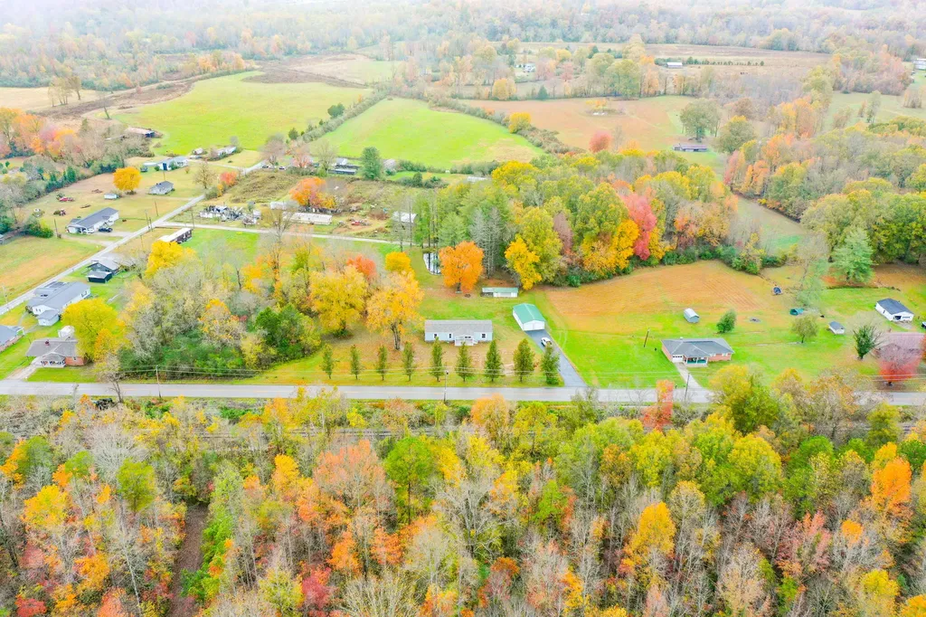 4609 State Highway 1804 Williamsburg KY 40769