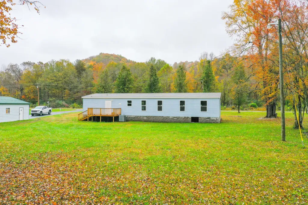 4609 State Highway 1804 Williamsburg KY 40769
