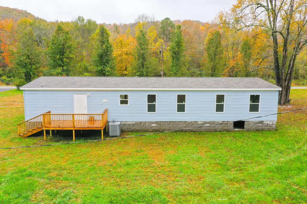 4609 State Highway 1804 Williamsburg KY 40769