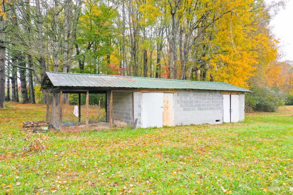 4609 State Highway 1804 Williamsburg KY 40769