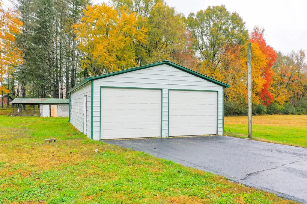 4609 State Highway 1804 Williamsburg KY 40769