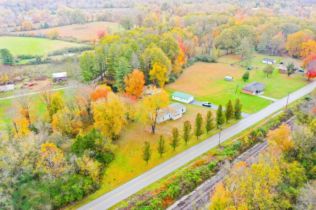 4609 State Highway 1804 Williamsburg KY 40769