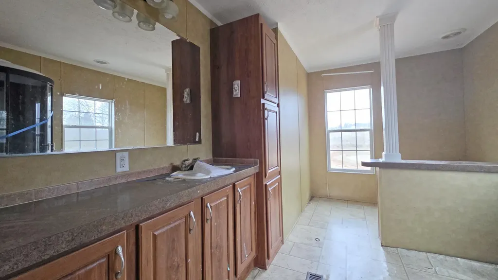 6682 Ky-250 Calhoun KY 42327