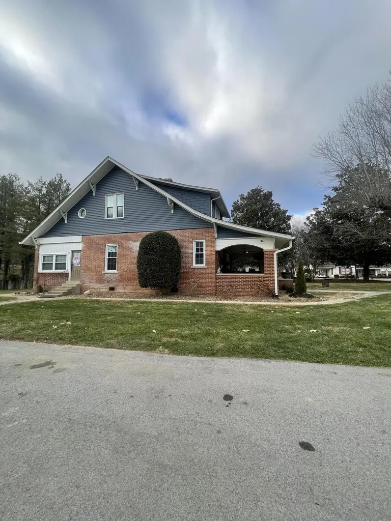 227 Clark Street Barbourville KY 40906