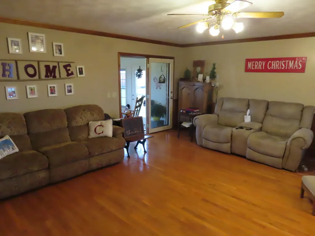1940 Sharkey Road Morehead KY 40351