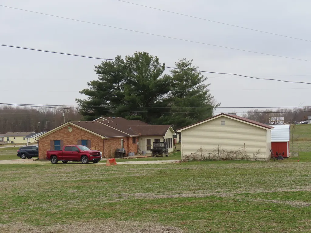 1940 Sharkey Road Morehead KY 40351