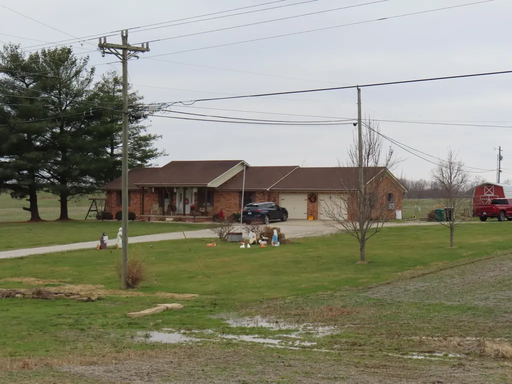 1940 Sharkey Road Morehead KY 40351