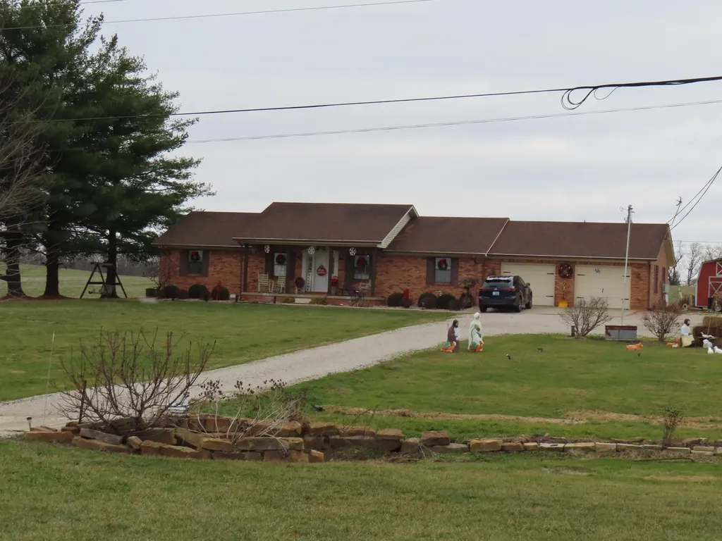 1940 Sharkey Road Morehead KY 40351