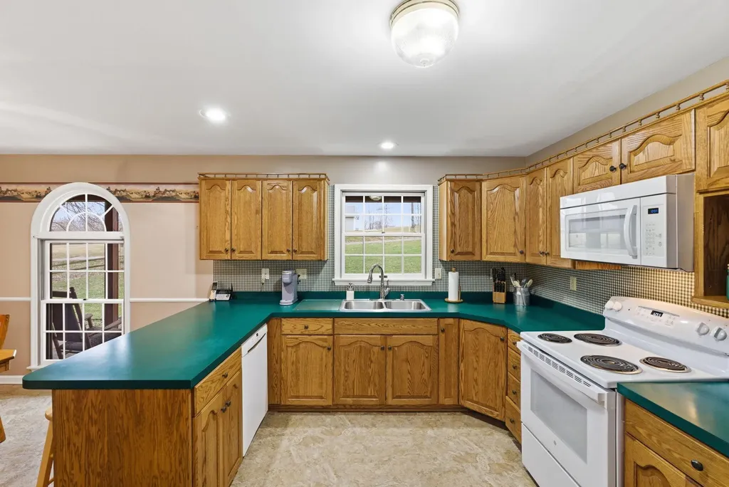 118 Hunter Drive Lancaster KY 40444