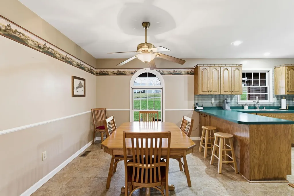 118 Hunter Drive Lancaster KY 40444