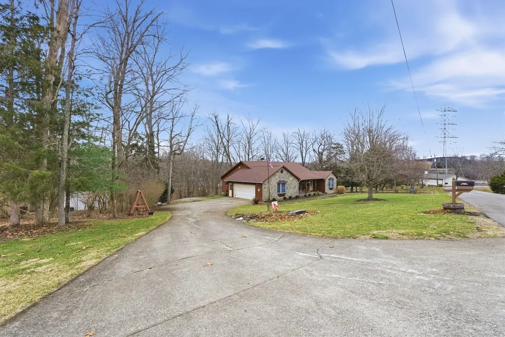118 Hunter Drive Lancaster KY 40444