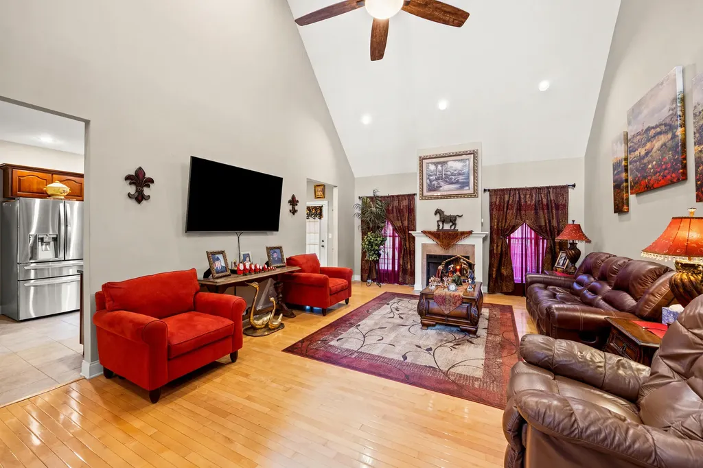 397 Highland Lakes Drive Richmond KY 40475