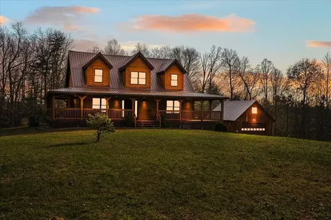 1080 State Highway 715 Rogers KY 41365