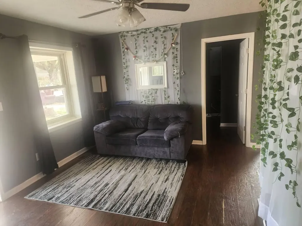 212 Broadway Street Somerset KY 42501