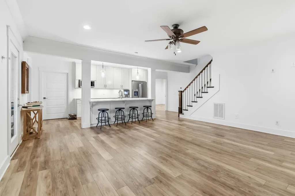 300 Prestwick Circle Richmond KY 40475