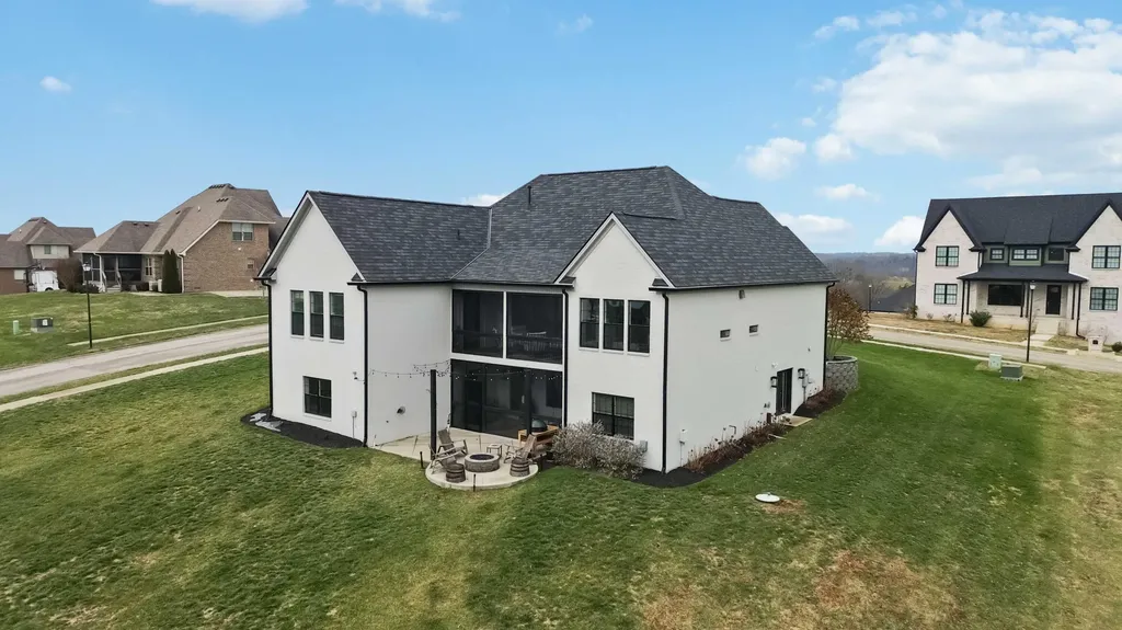 300 Prestwick Circle Richmond KY 40475