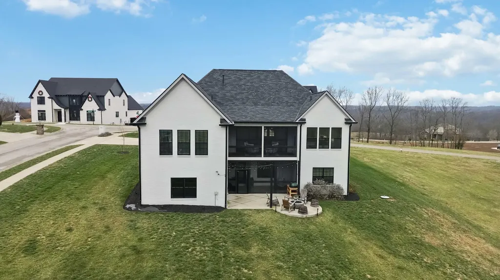 300 Prestwick Circle Richmond KY 40475
