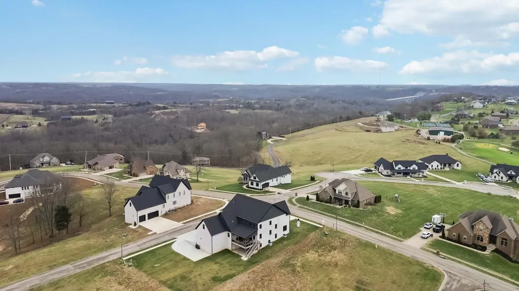 300 Prestwick Circle Richmond KY 40475