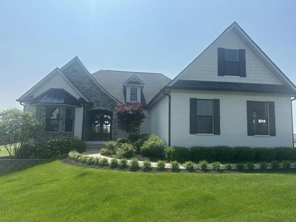 300 Prestwick Circle Richmond KY 40475
