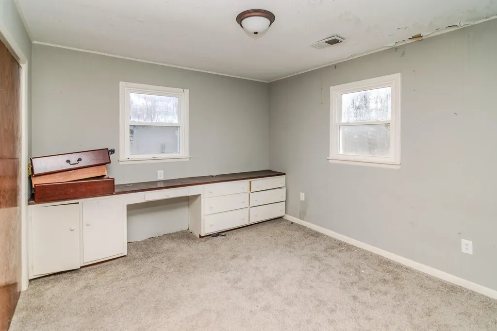 18 Maysville Avenue Mt Sterling KY 40353