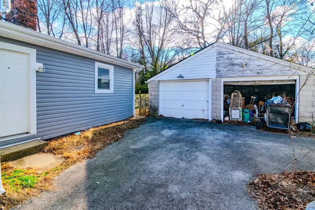 18 Maysville Avenue Mt Sterling KY 40353
