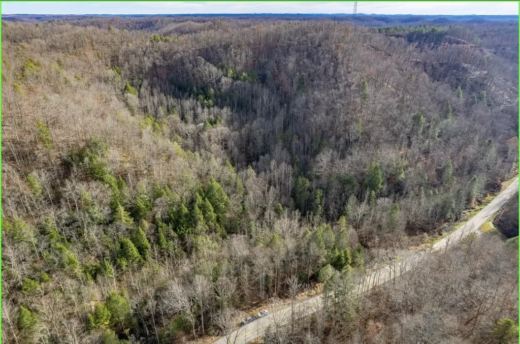9999 Ky-30 Salyersville KY 41465