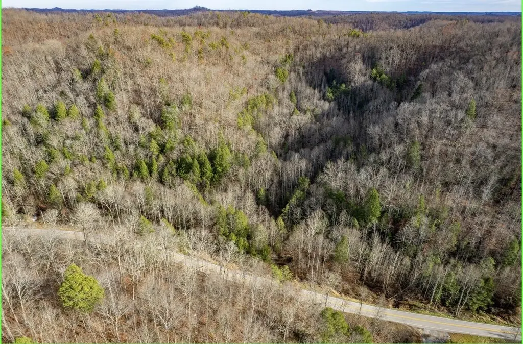 9999 Ky-30 Salyersville KY 41465