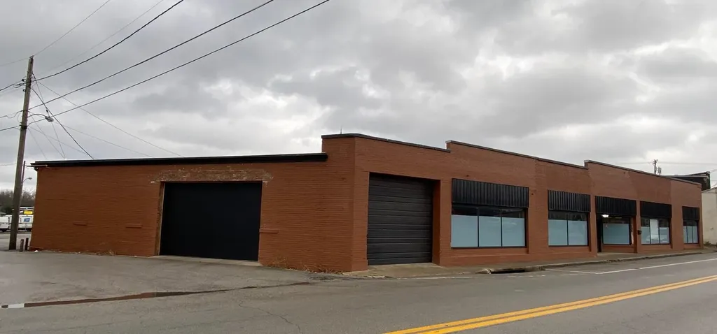 68 Broadway Eminence KY 40019