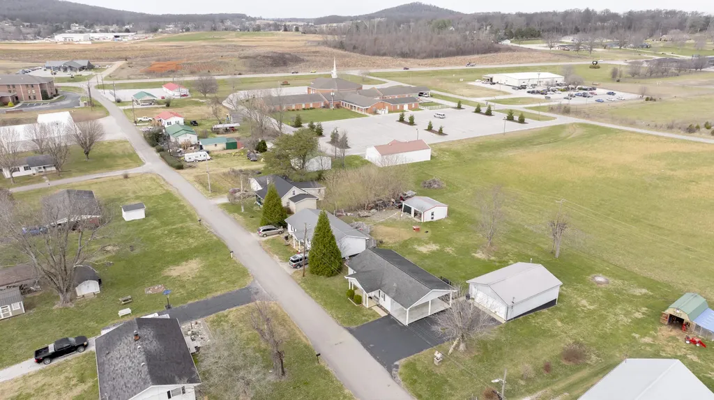 209 Tate Drive Monticello KY 42633