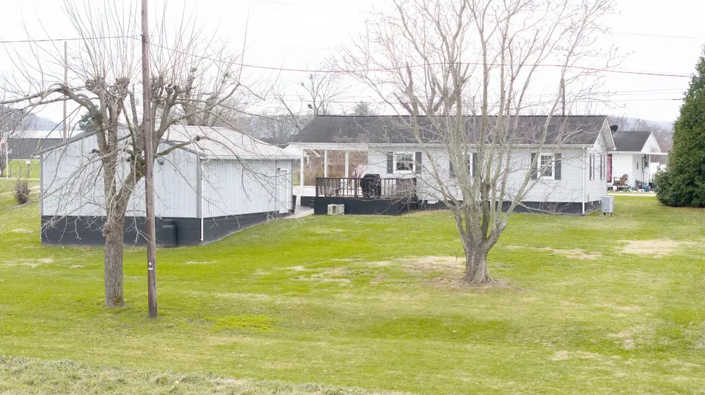 209 Tate Drive Monticello KY 42633