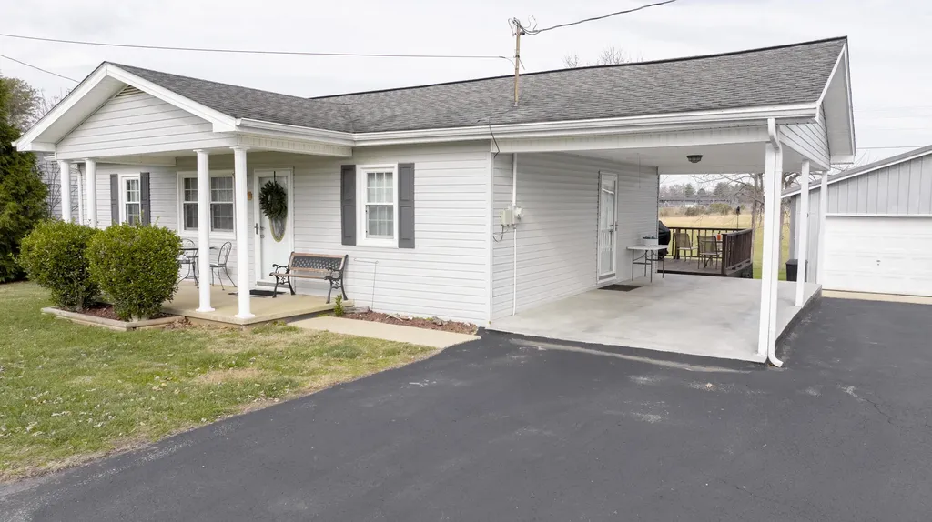 209 Tate Drive Monticello KY 42633