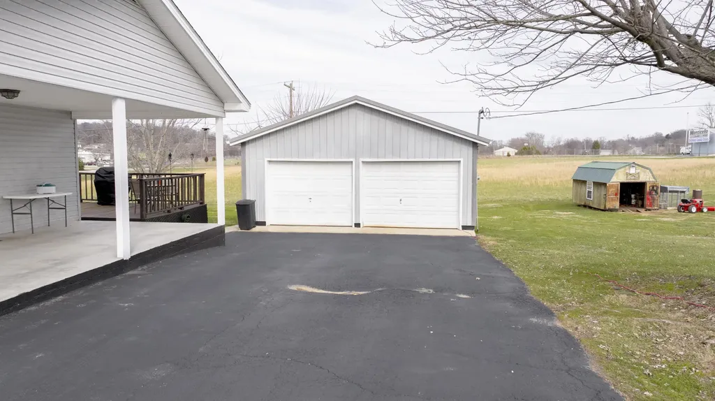 209 Tate Drive Monticello KY 42633
