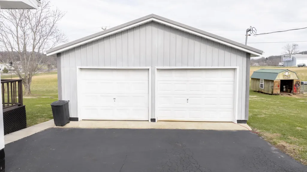 209 Tate Drive Monticello KY 42633
