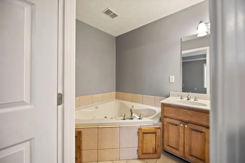 1459 Kit Cowan Road Somerset KY 42501
