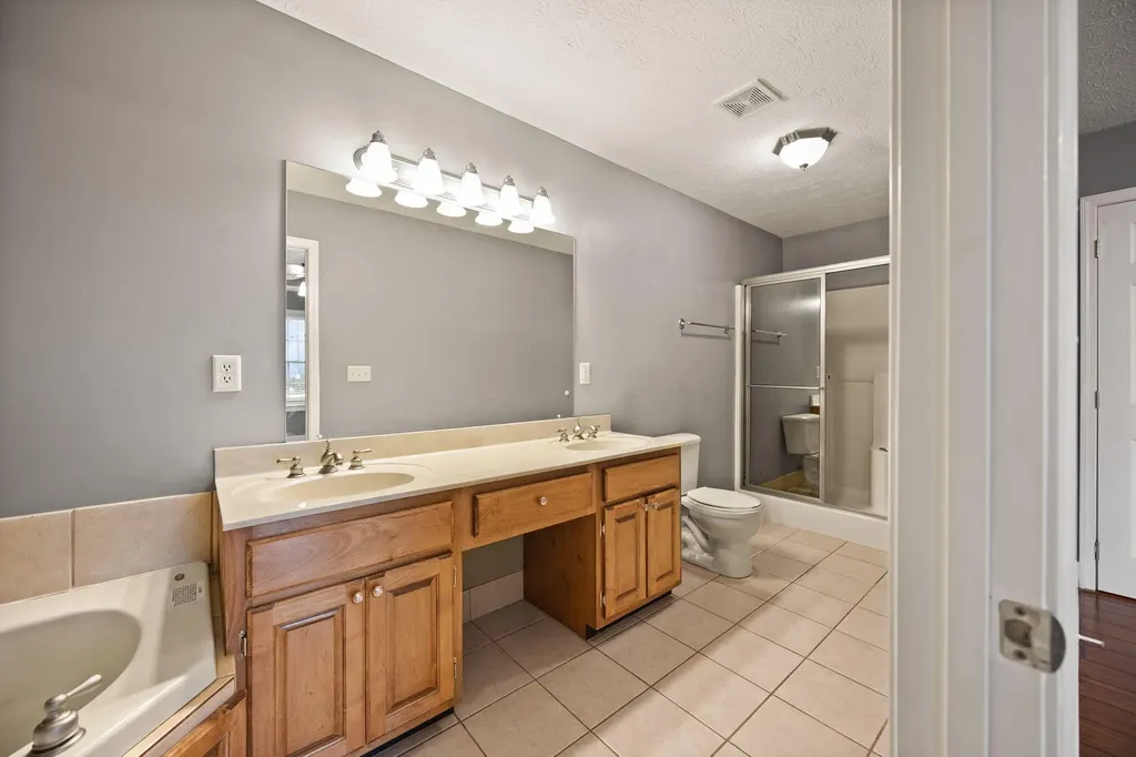 1459 Kit Cowan Road Somerset KY 42501