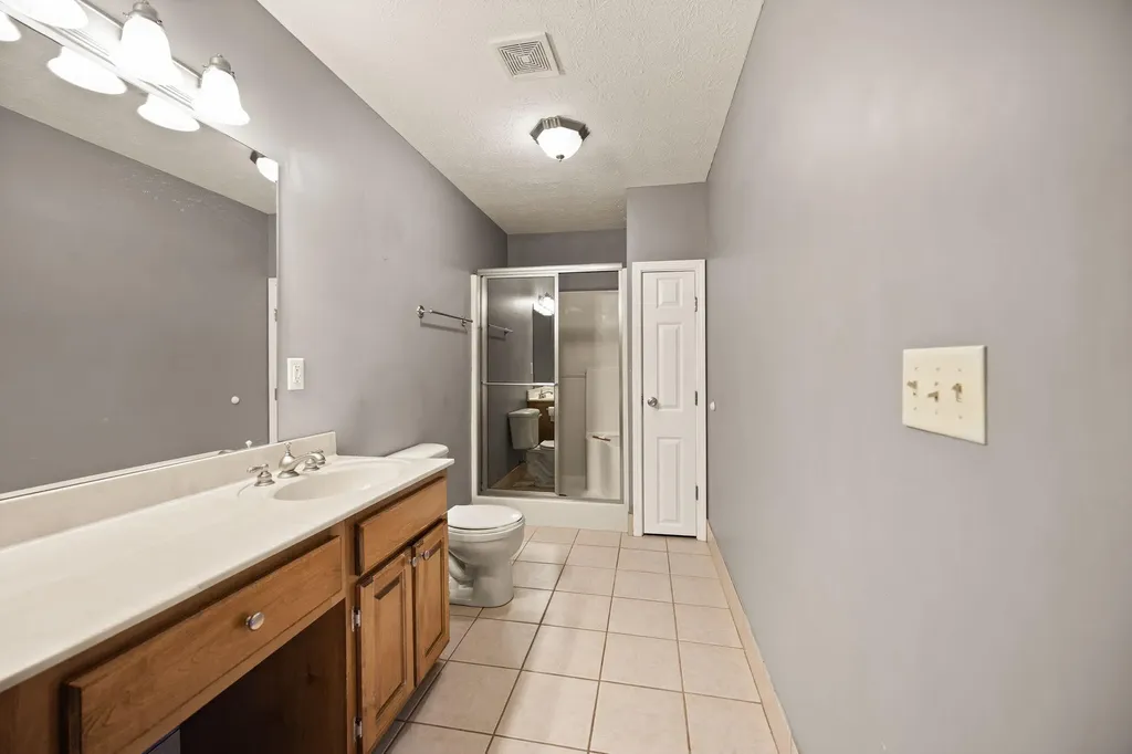 1459 Kit Cowan Road Somerset KY 42501
